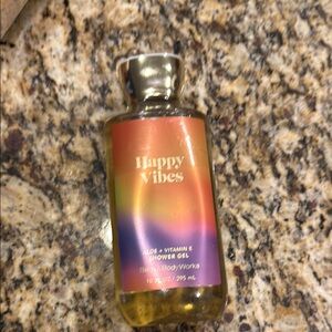 Bath & Bodyworks Happy Vibes shower gel